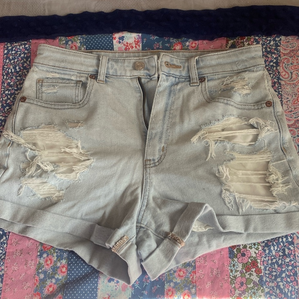 American Eagle high rise Mom short NWOT